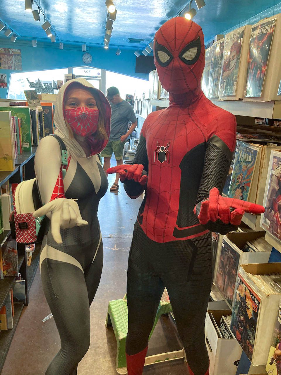 Free Comic Book Day 2021 | Spider-Man | Spider-Gwen | Ash Avenue Comics