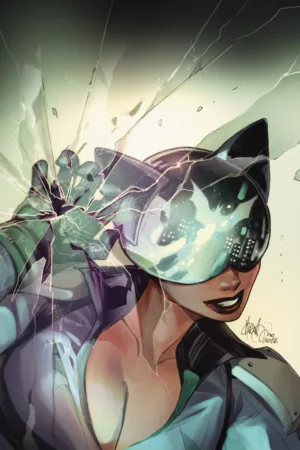 Absolute Catwoman #2 (Of 6) Cover C Mirka Andolfo Variant - Ash Avenue Comics